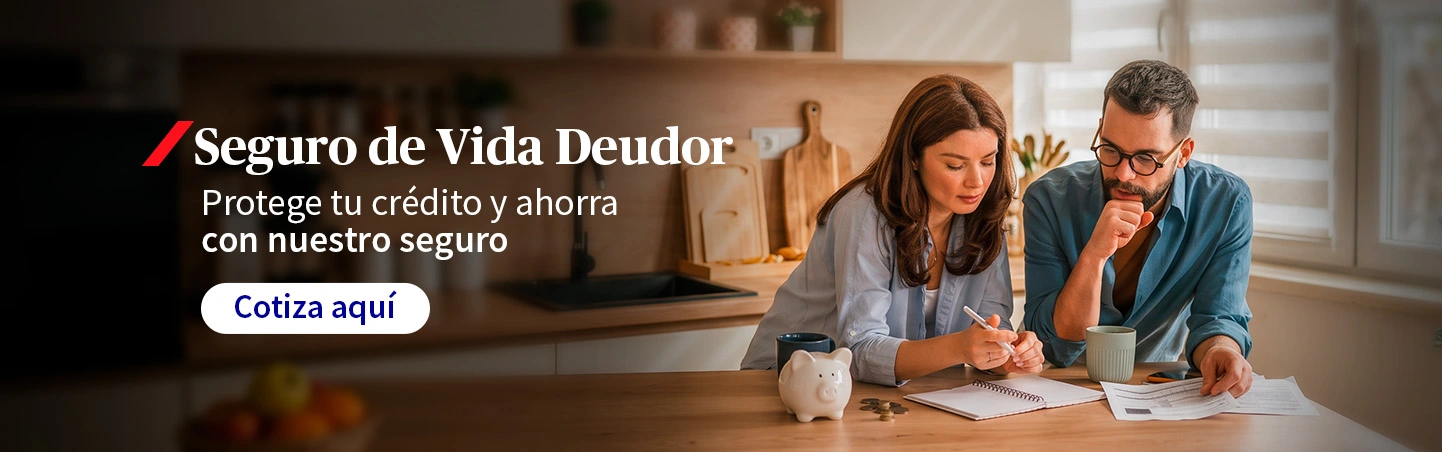 Pareja revisando sus finanzas