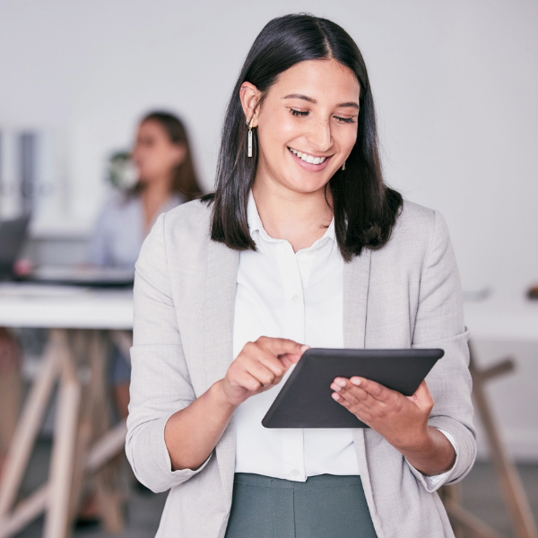 Actualiza los datos de tu empresa y empleados