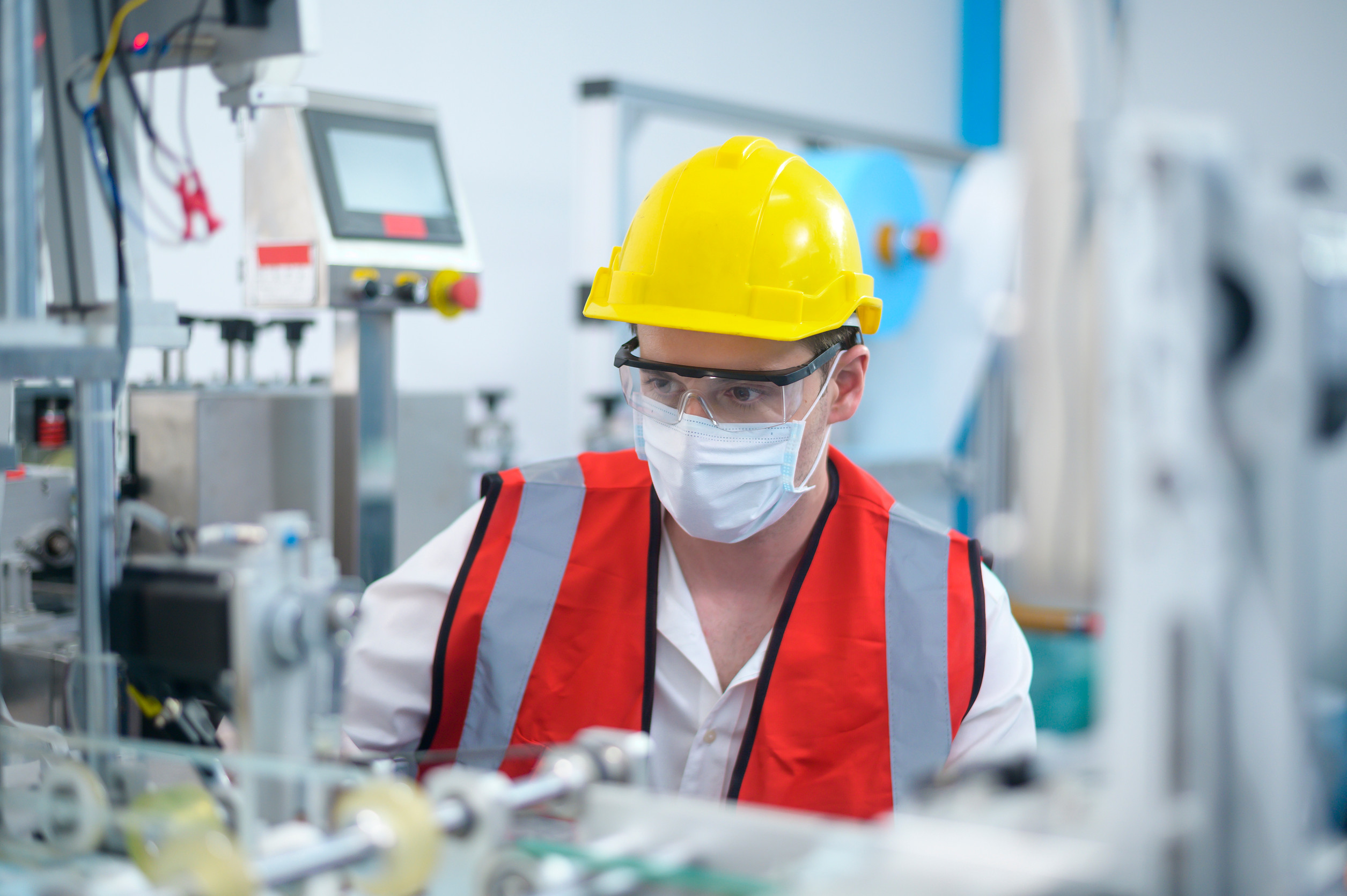 Trabajador en empresa industrial